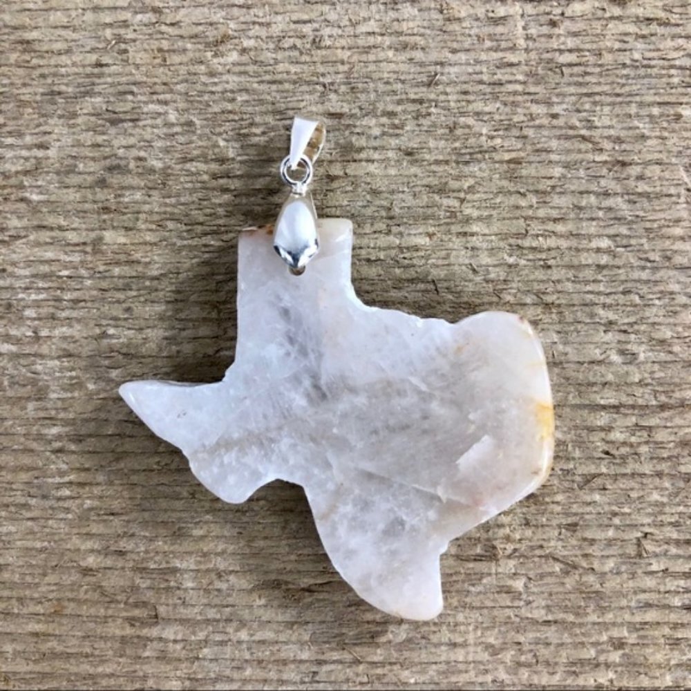 Raw Quartz Crystal Shaped Texas Necklace Pendant